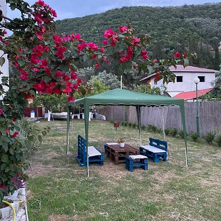 Camelia Studios Yénion Dış mekan fotoğraf