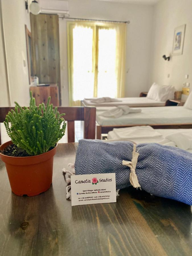 Camelia Studios Yénion Dış mekan fotoğraf