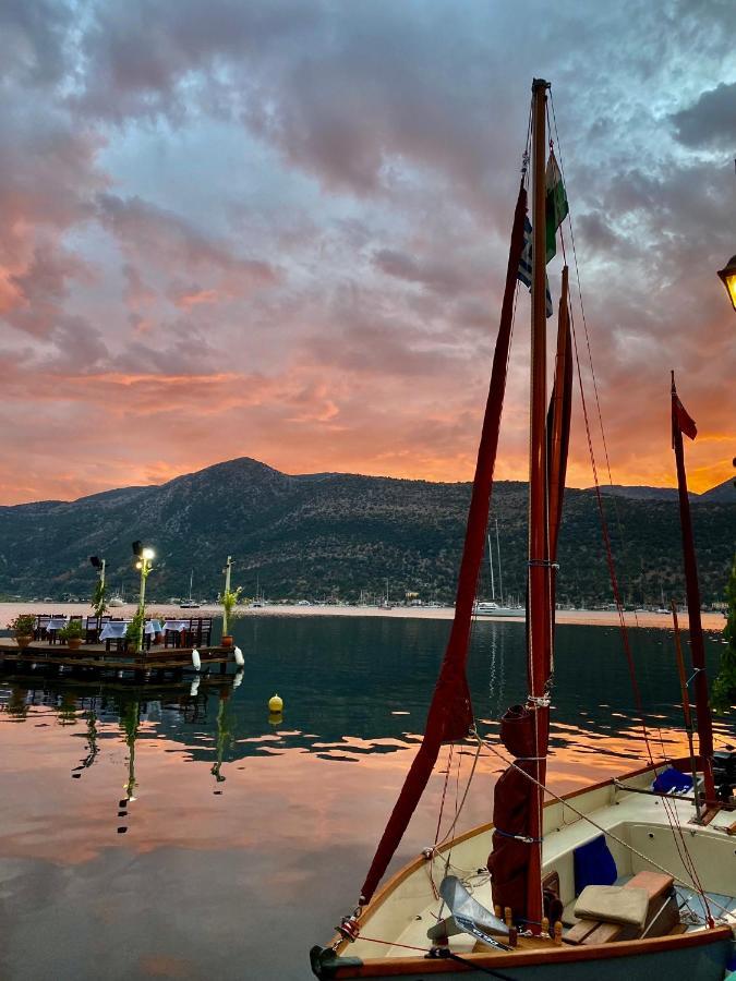Camelia Studios Yénion Dış mekan fotoğraf